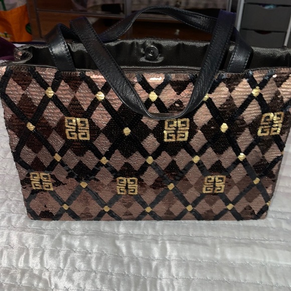 Givenchy tote with sequins excellent condition 14inchW X 9 1/2inchL - Picture 1 of 8